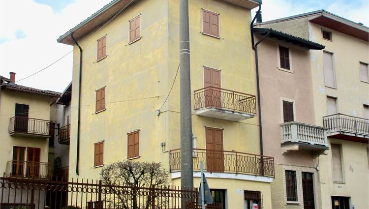 Esterno