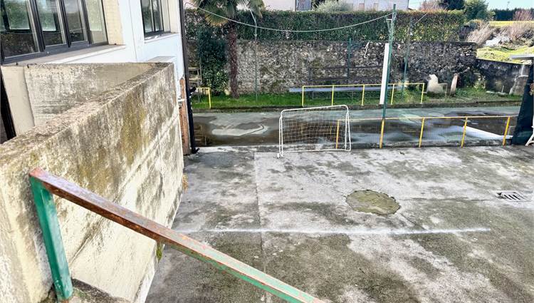 Parte del cortile di proprietà