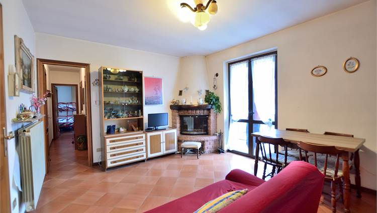 Soggiorno con angolo cottura