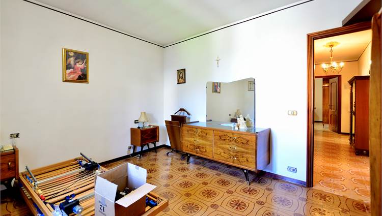 1a camera appartamento al piano primo