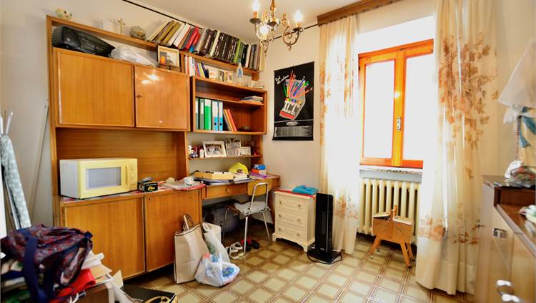 3a camera appartamento al piano primo