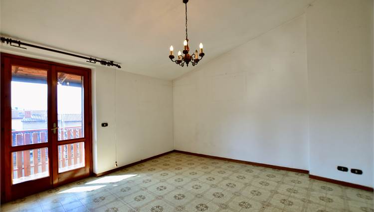 Soggiorno appartamento al piano secondo