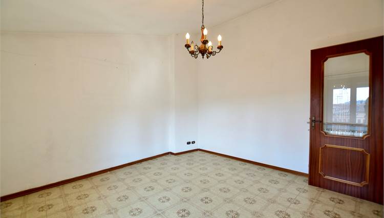 Soggiorno appartamento al piano secondo